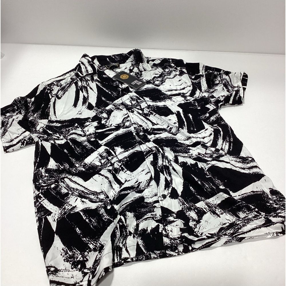 Level Ten Couture Shirt Men’s Camp Shirt Black White Resort L Rayon NWT